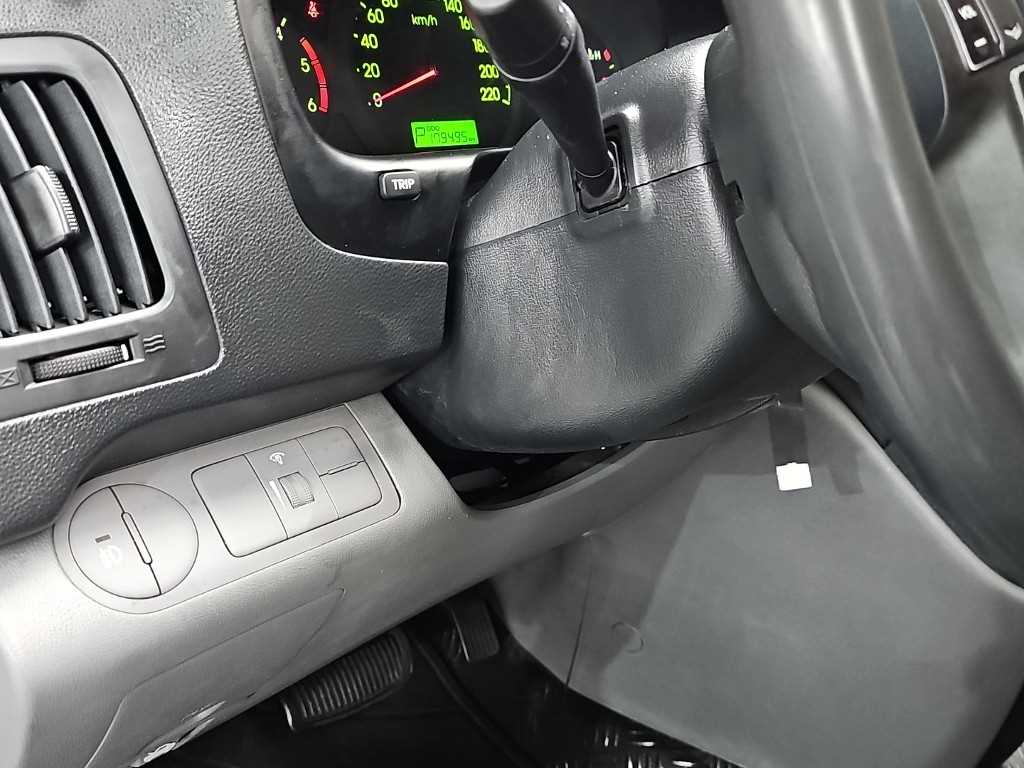 HYUNDAI Starex 2013 Blanco - Importación desde Corea - HF Imports Iquique - Foto 15
