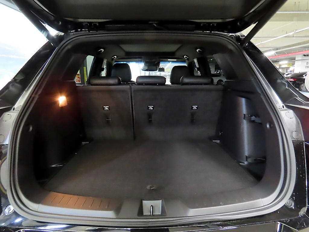 Chevrolet Trail Blazer 2022 Negro - Importación desde Corea - HF Imports Iquique - Foto 17