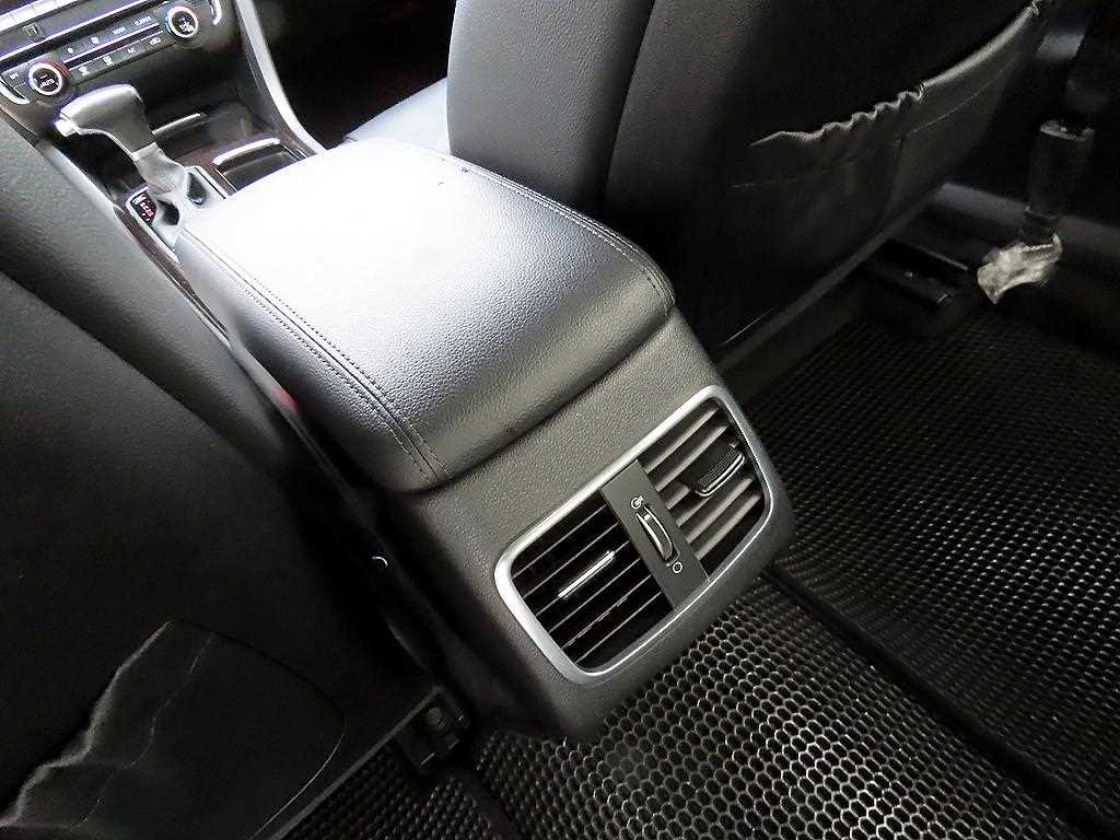 KIA K5 2017 Negro - Importación desde Corea - HF Imports Iquique - Foto 17