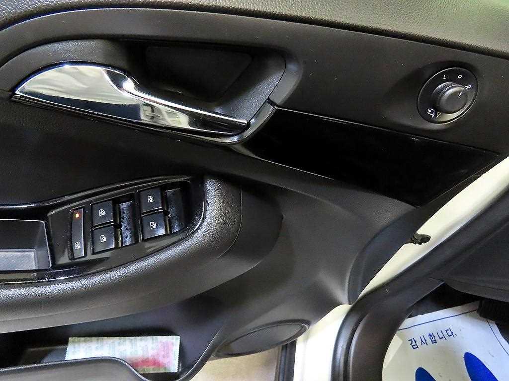 Chevrolet Orlando 2013 Blanco - Importación desde Corea - HF Imports Iquique - Foto 13