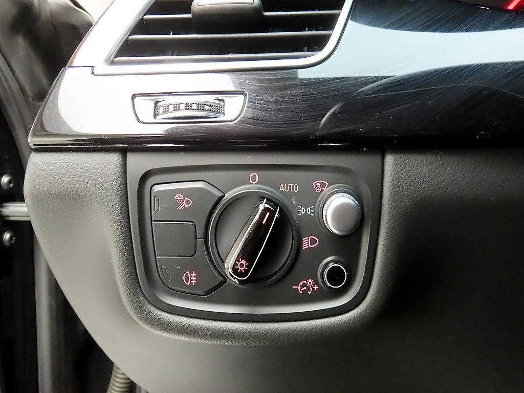 Audi A8 - Vista 12