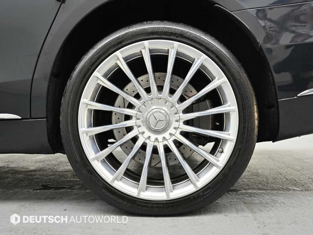 Mercedes Benz S Class - Vista 5