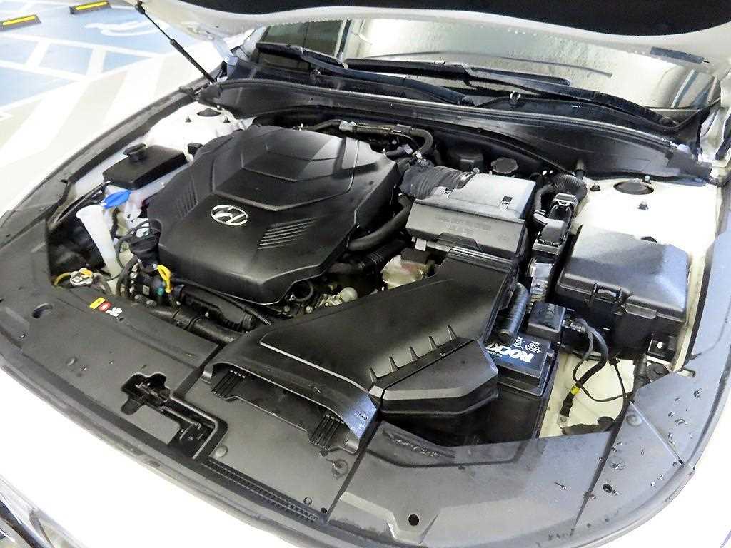 HYUNDAI Grandeur 2019 Blanco - Importación desde Corea - HF Imports Iquique - Foto 19