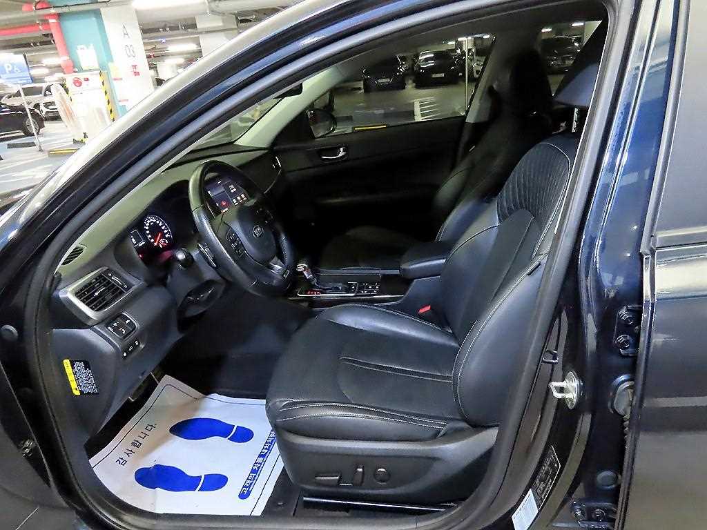 KIA K5 - Vista 6