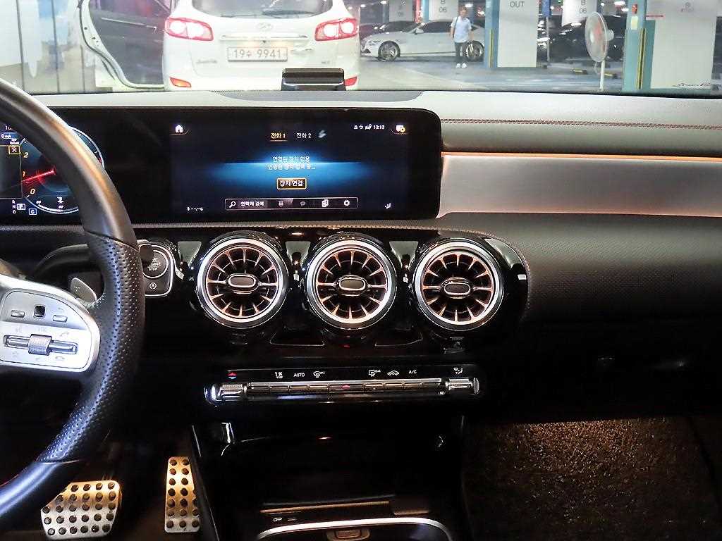 Mercedes Benz CLA Class - Vista 2
