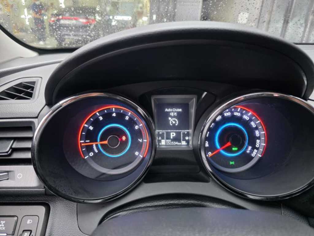 Ssangyong Tivoli 2019 Azul - Importación desde Corea - HF Imports Iquique - Foto 16