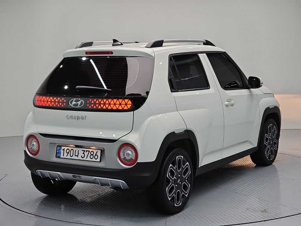 HYUNDAI Casper - Vista 4