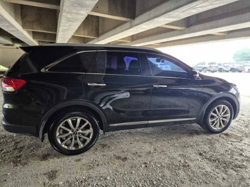 KIA Sorento - Vista 7