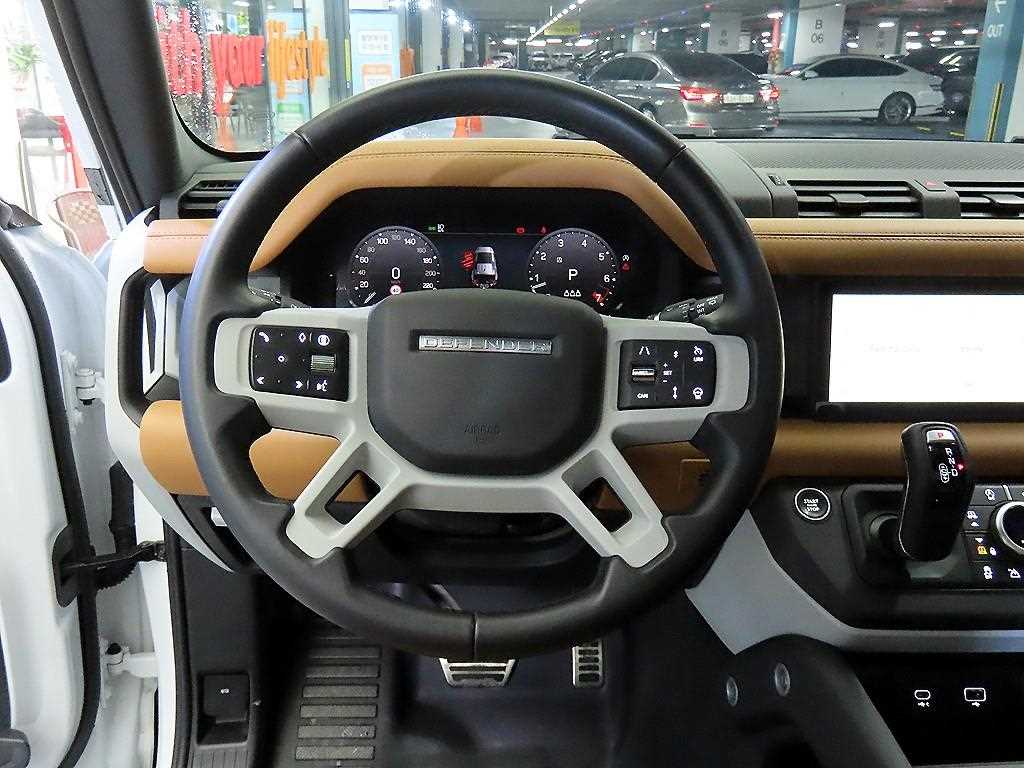 Land Rover Defender - Vista 8