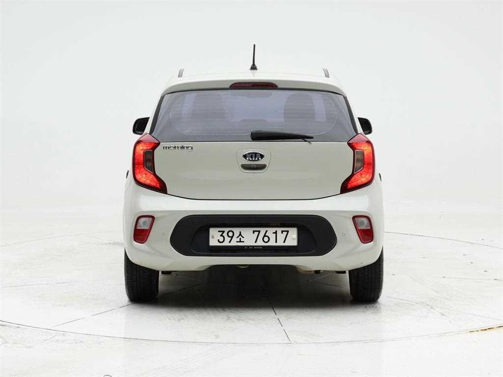 KIA Morning - Vista 5