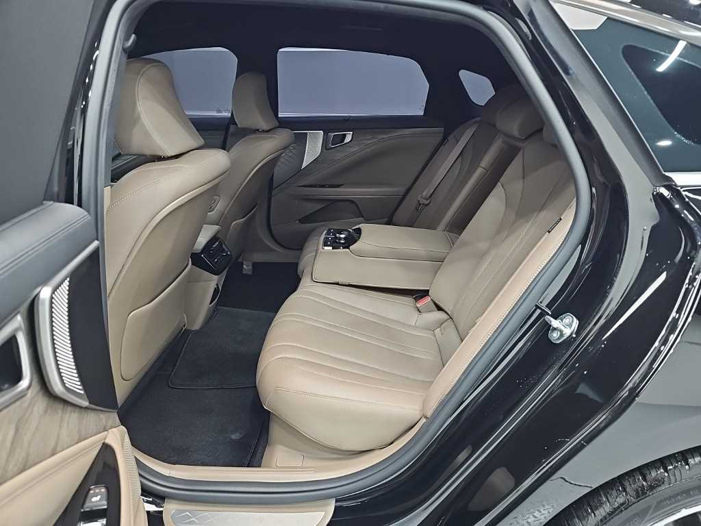 KIA K8 - Vista 12