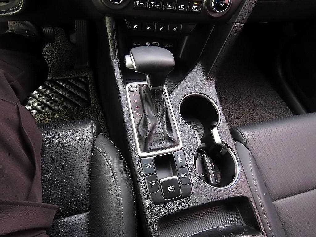 KIA Sportage - Vista 10