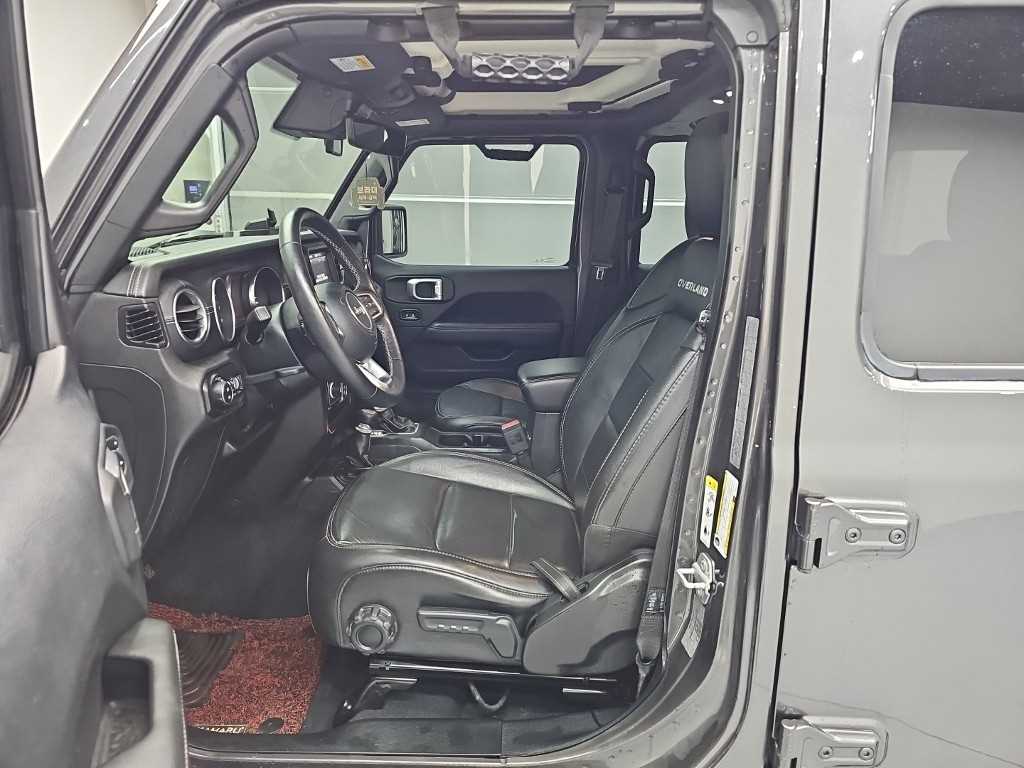 Jeep Wrangler - Vista 11