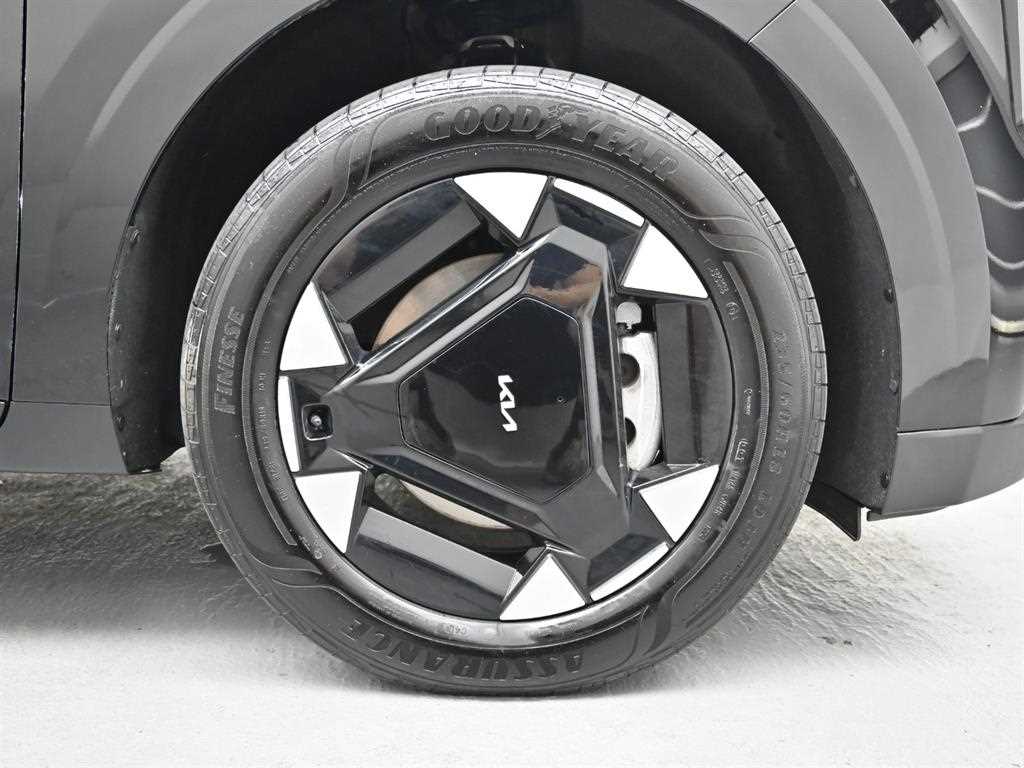 KIA Carnival - Vista 10