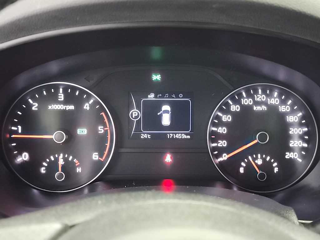 KIA Sportage - Vista 6