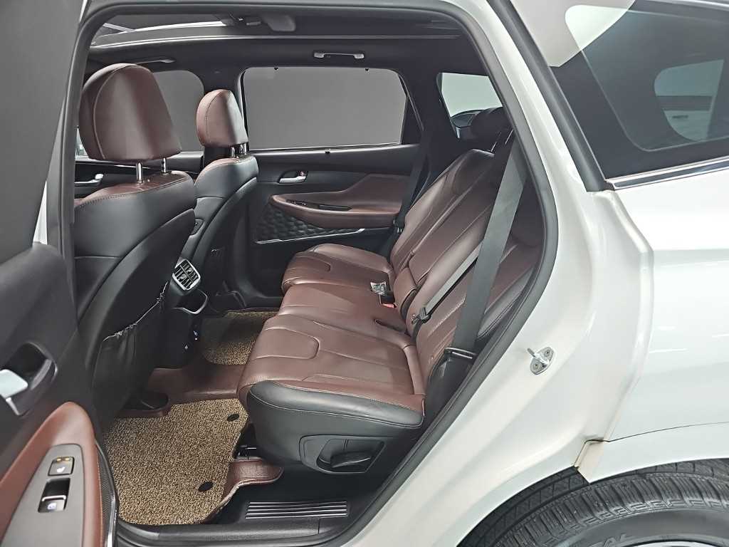 HYUNDAI Santa Fe - Vista 12