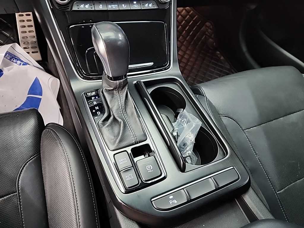 HYUNDAI Grandeur - Vista 8