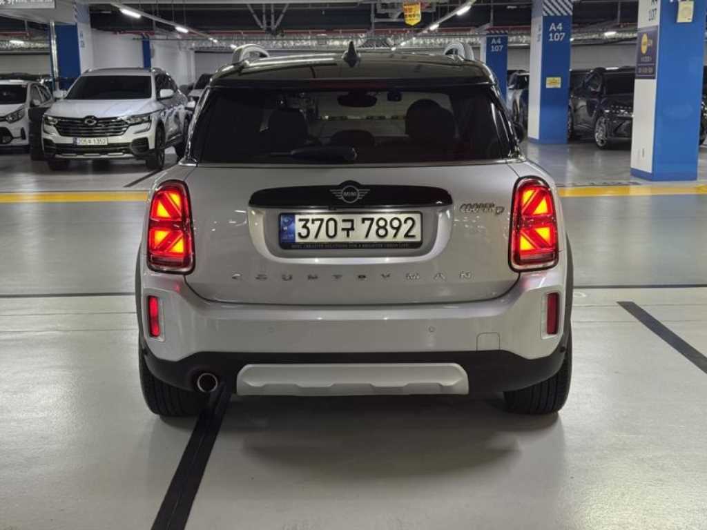 Mini Countryman - Vista 5