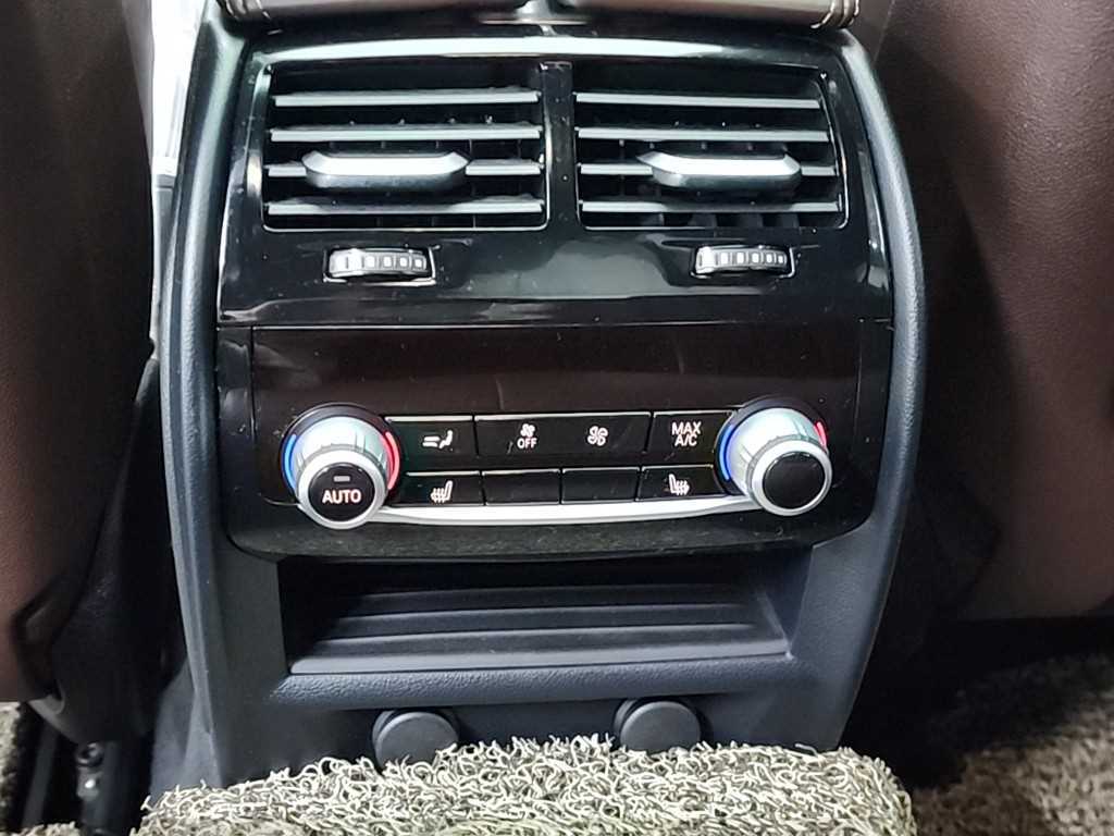 BMW 5 Series 2019 Negro - Importación desde Corea - HF Imports Iquique - Foto 13