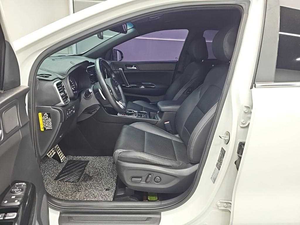 KIA Sportage - Vista 11