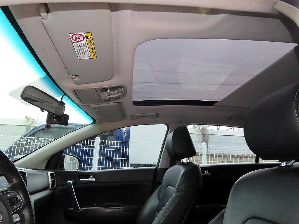 KIA Sportage 2016 Negro - Importación desde Corea - HF Imports Iquique - Foto 17