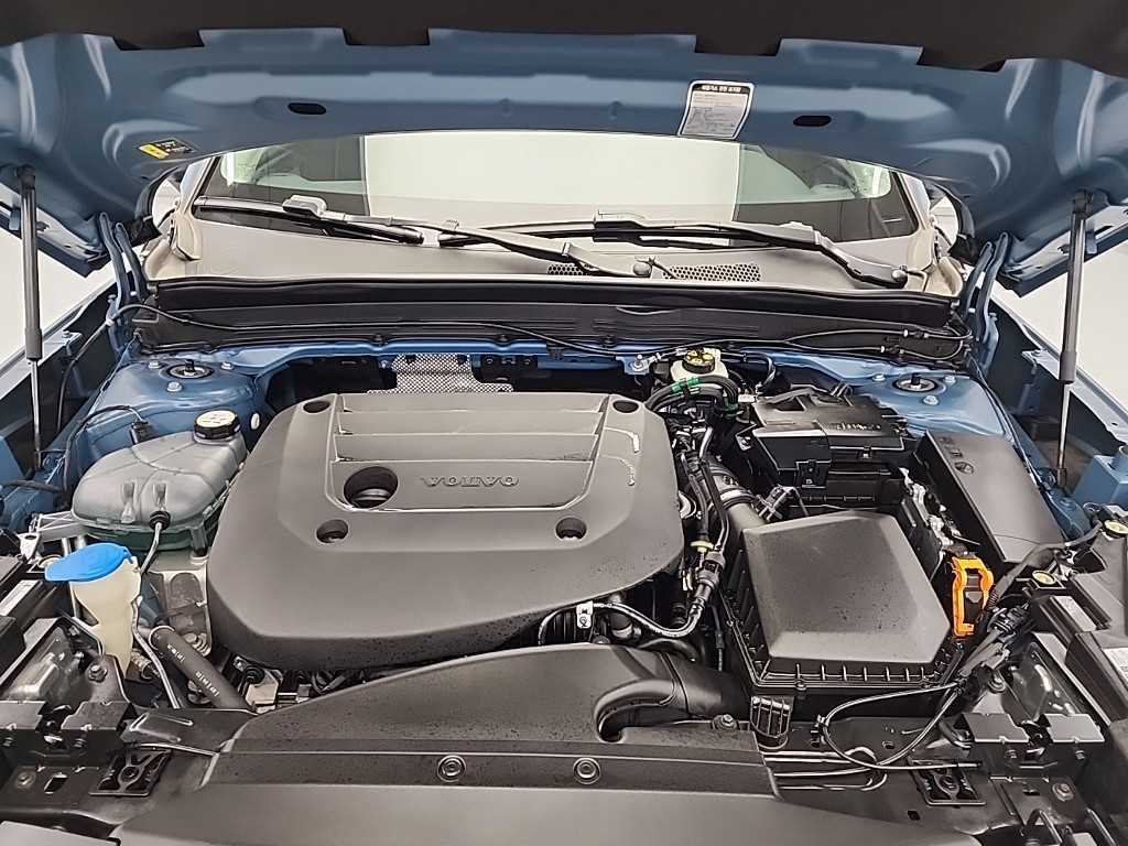 Volvo XC40 - Vista 5