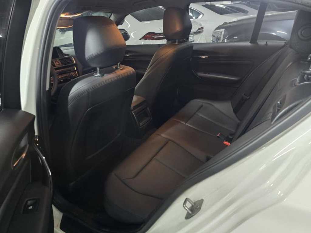 BMW 1 series - Vista 5