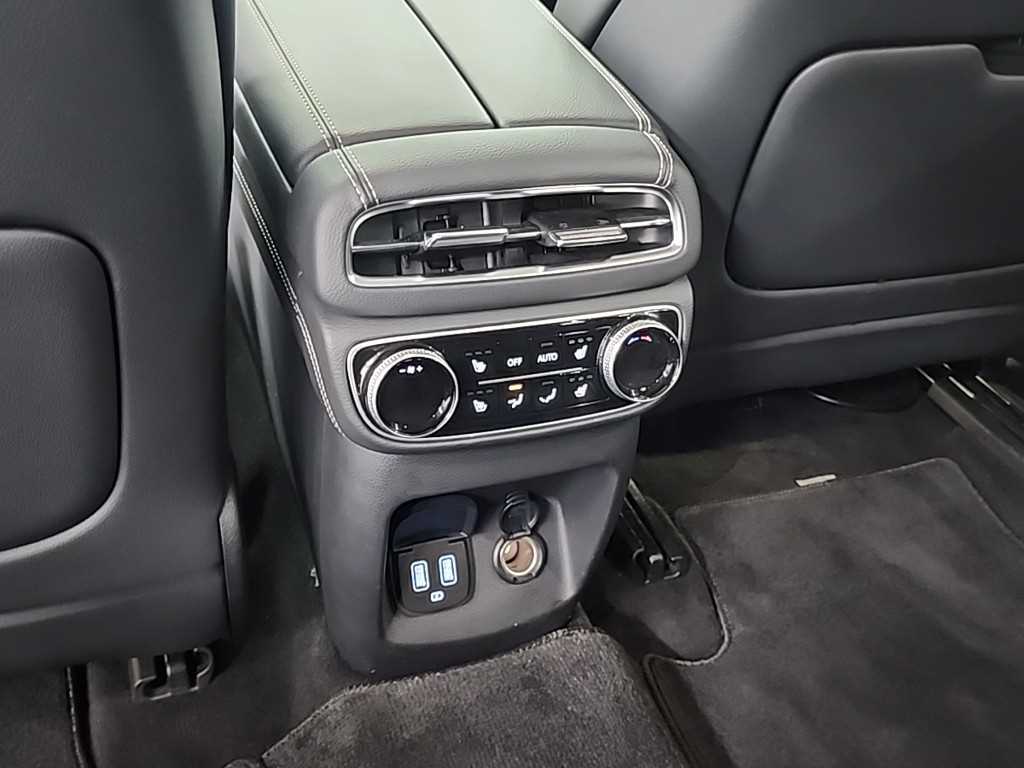 Genesis GV80 2022 Blanco - Importación desde Corea - HF Imports Iquique - Foto 14