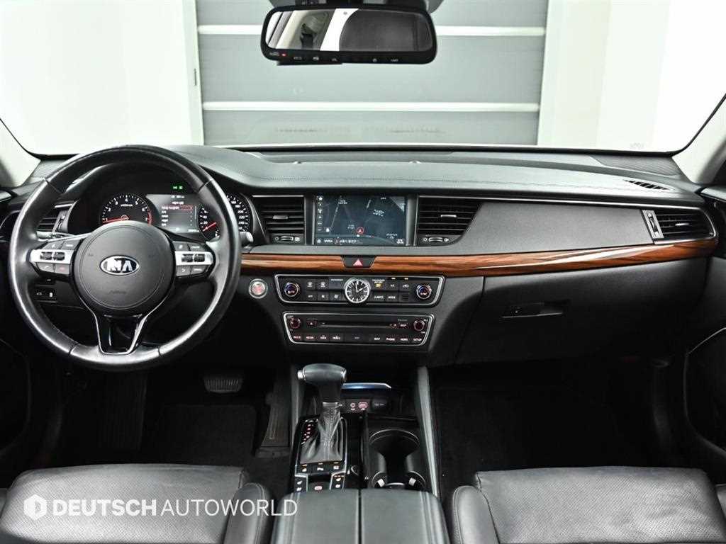 KIA K7 - Vista 7