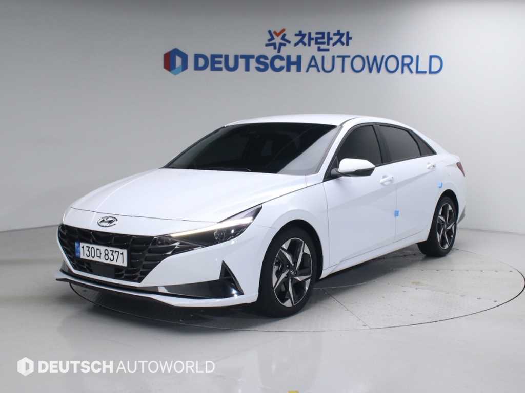 HYUNDAI Avante 2023 Blanco - Importación desde Corea - HF Imports Iquique - Foto 1