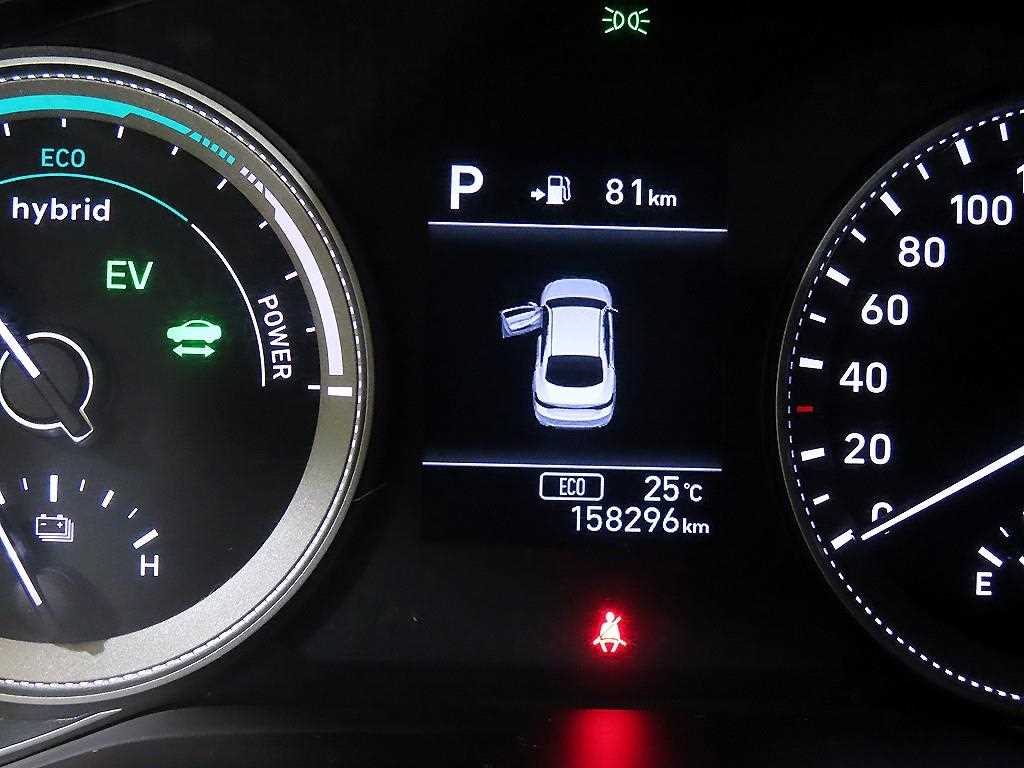 HYUNDAI Grandeur - Vista 9