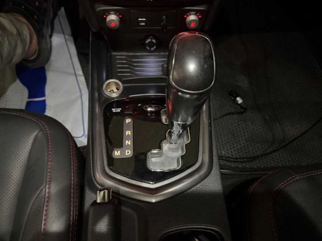 Ssangyong Tivoli 2017 - Importación desde Corea - HF Imports Iquique - Foto 13