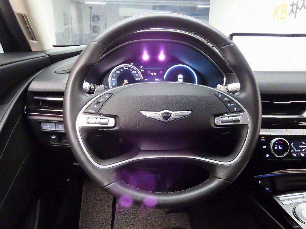 Genesis G80 - Vista 6