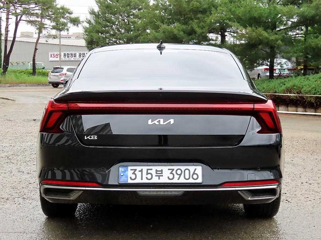KIA K8 - Vista 4