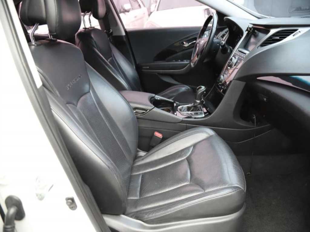 HYUNDAI Grandeur 2011 - Importación desde Corea - HF Imports Iquique - Foto 13