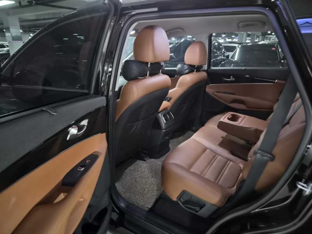 KIA Sorento 2020 Negro - Importación desde Corea - HF Imports Iquique - Foto 16