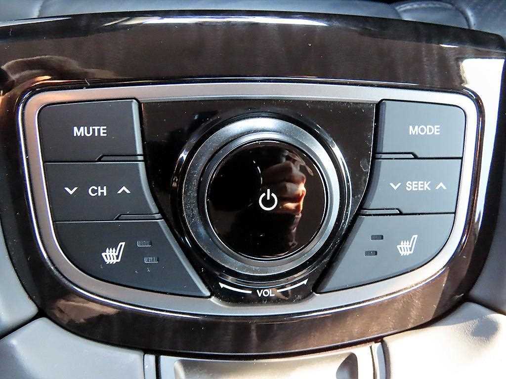 HYUNDAI Grandeur 2012 Negro - Importación desde Corea - HF Imports Iquique - Foto 15