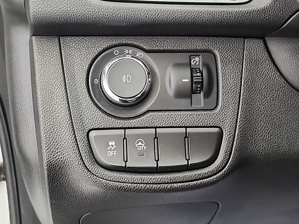 Chevrolet Spark 2016 Blanco - Importación desde Corea - HF Imports Iquique - Foto 17
