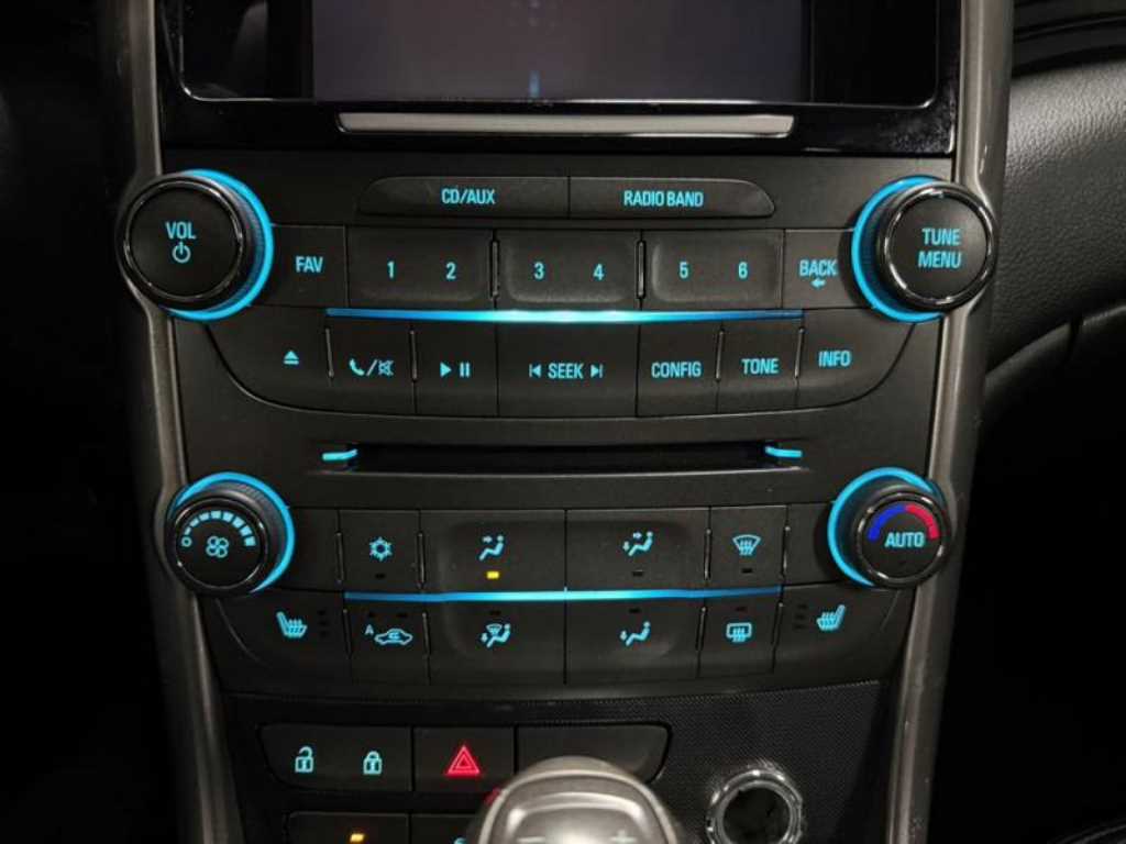 Chevrolet Malibu - Vista 12
