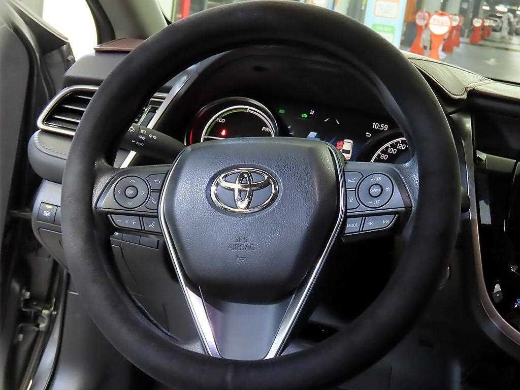Toyota Camry - Vista 8