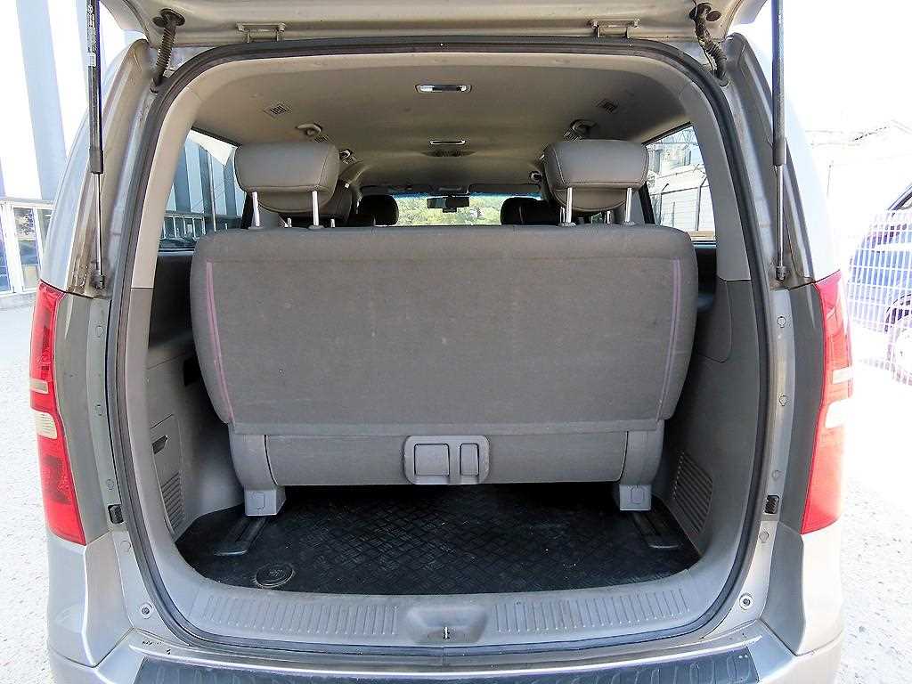 HYUNDAI Starex 2012 Gris - Importación desde Corea - HF Imports Iquique - Foto 18