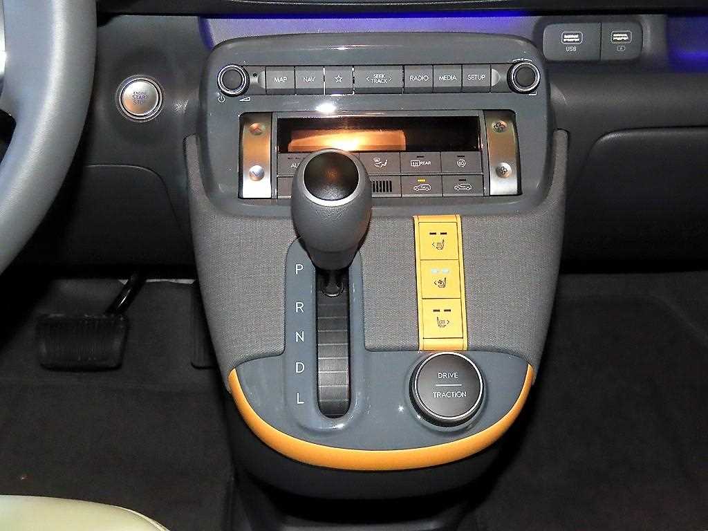 HYUNDAI Casper - Vista 12