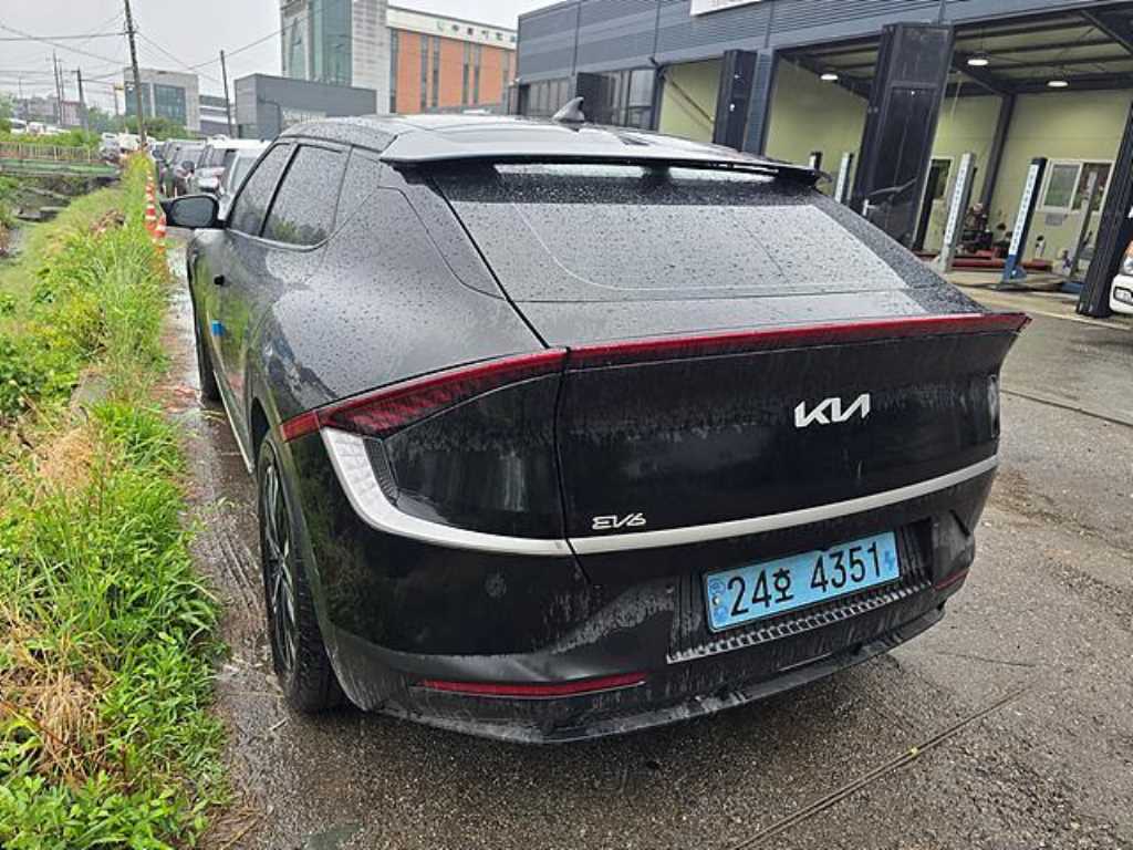 KIA EV6 - Vista 4