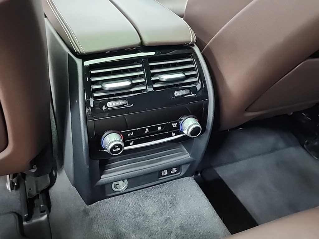 BMW 5 Series 2021 Gris - Importación desde Corea - HF Imports Iquique - Foto 13