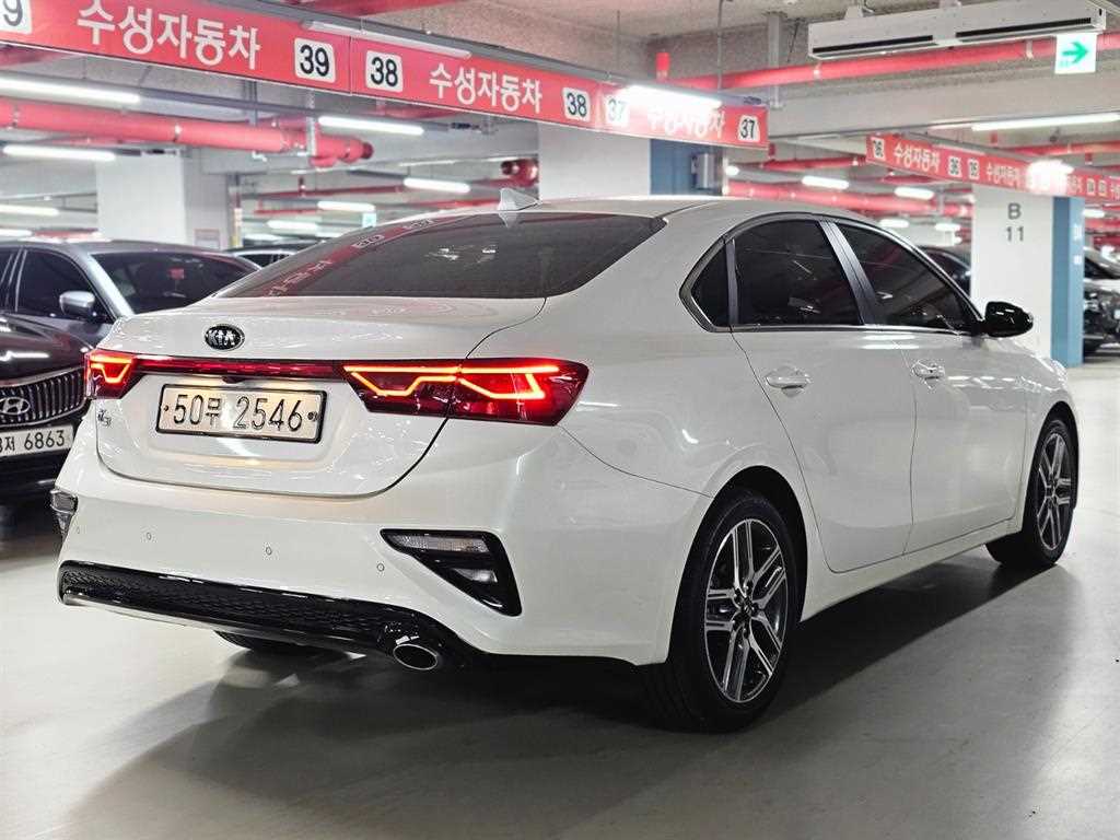 KIA K3 - Vista 3