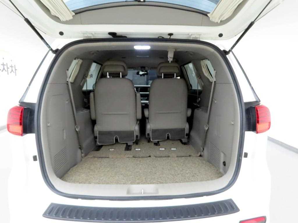 KIA Carnival 2019 - Importación desde Corea - HF Imports Iquique - Foto 15