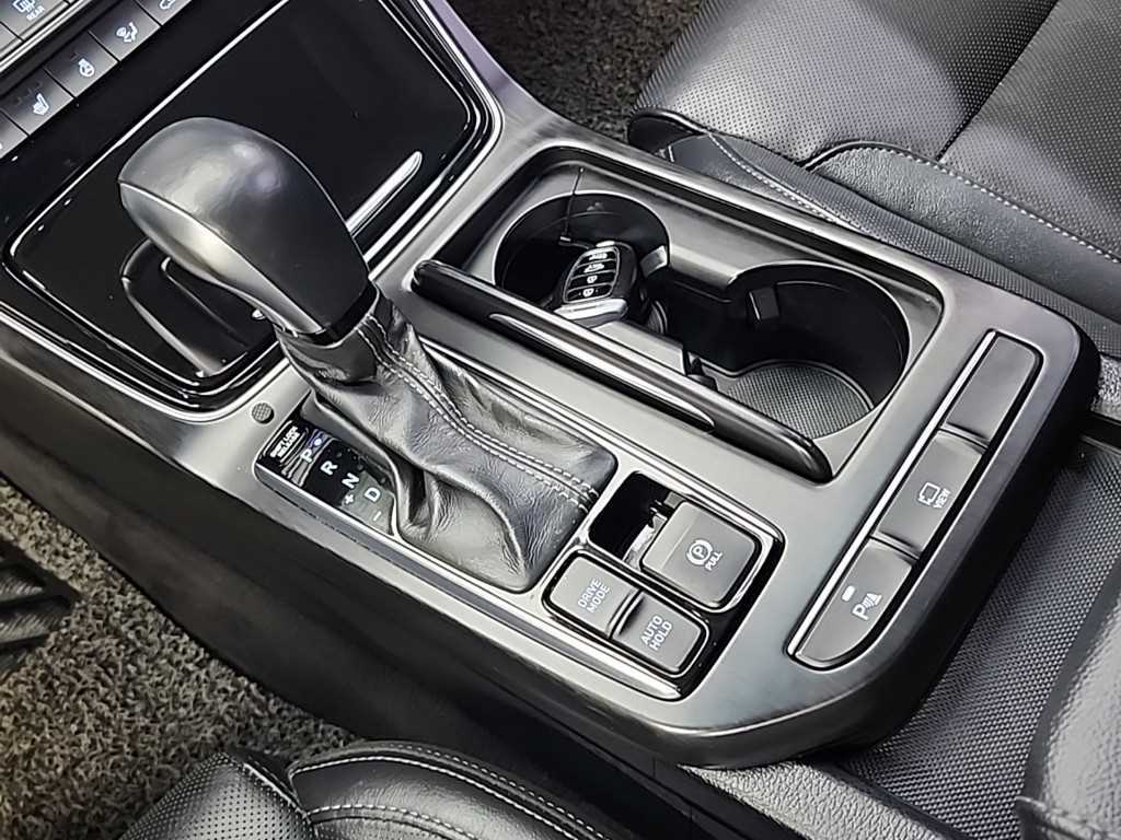 HYUNDAI Grandeur - Vista 8