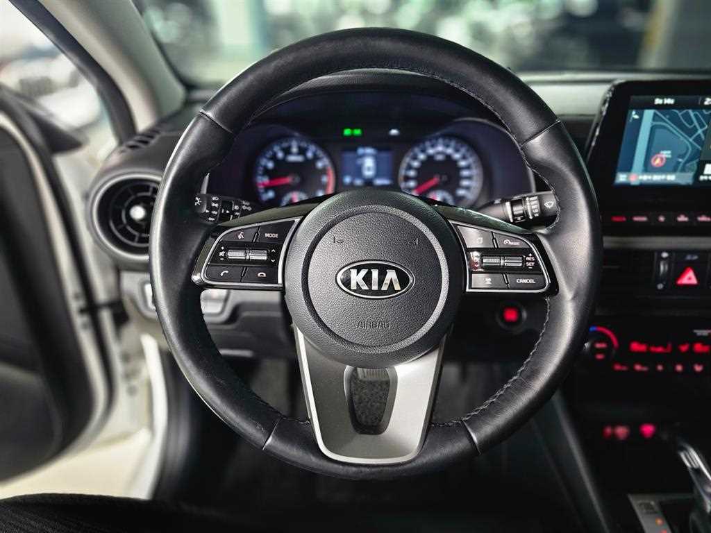 KIA K3 - Vista 9