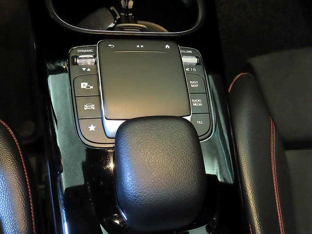 Mercedes Benz CLA Class - Vista 7