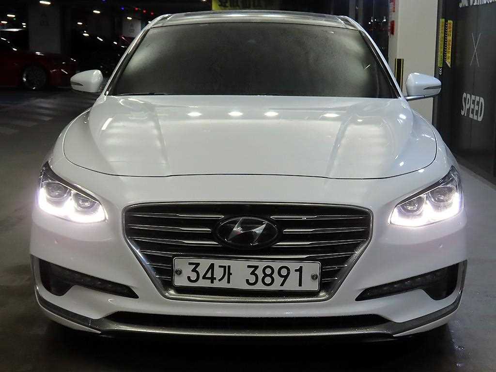 HYUNDAI Grandeur - Vista 2